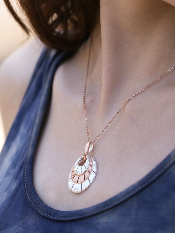 Precia Pendant