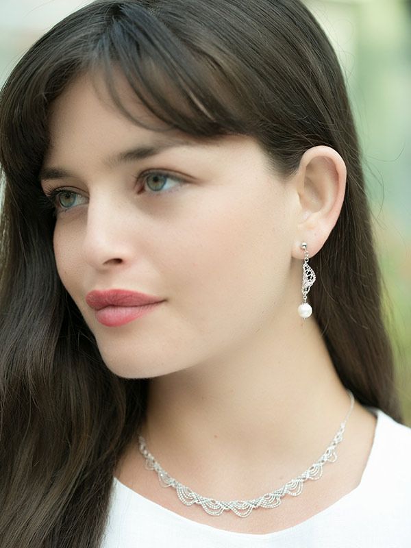 Rivienne Earrings
