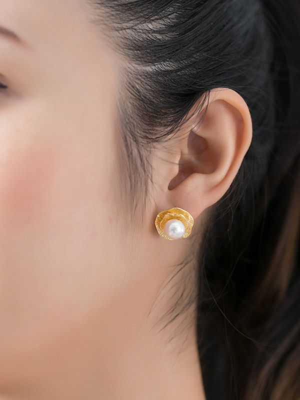 Korah Studs