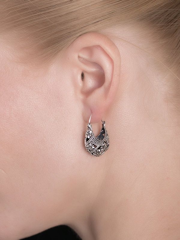 Eggmoney Earrings
