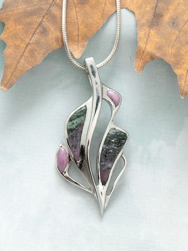 Gulftide Pendant