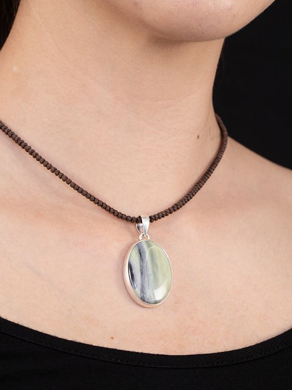 Merak Pendant