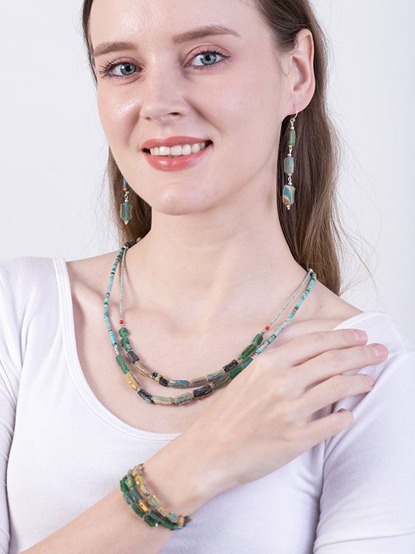 Julian Necklace