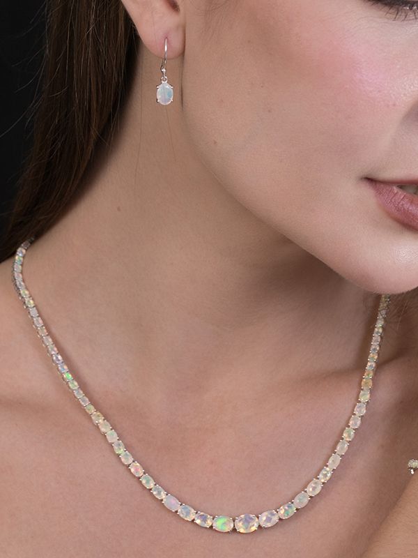 Esprit Necklace