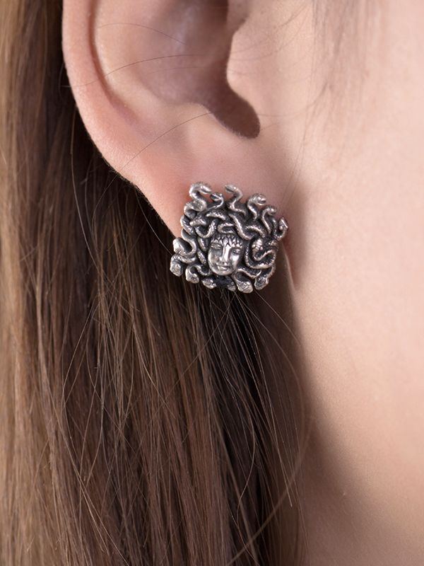 Medusa Studs 