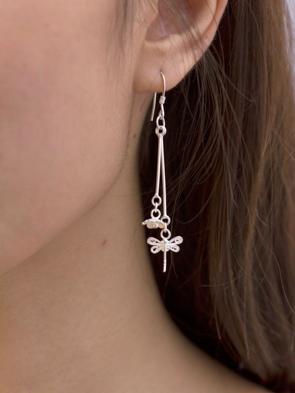 Dragonfly Pendula Earrings