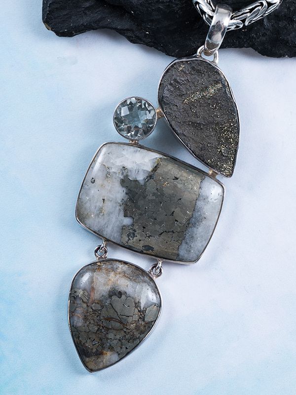 Reserve Pendant