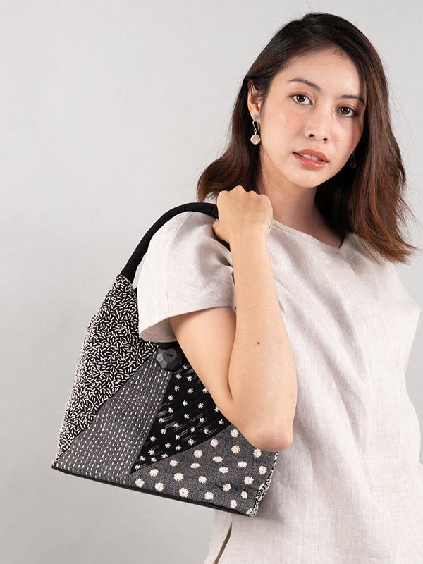 Flourish Hand Bag