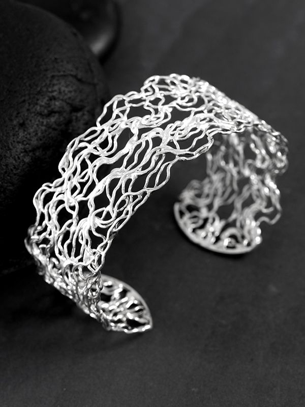 Voltage Bracelet