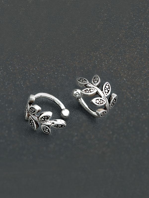 Laurel Ear Cuff