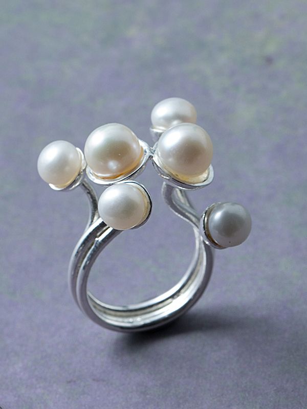 Pearlburst Ring