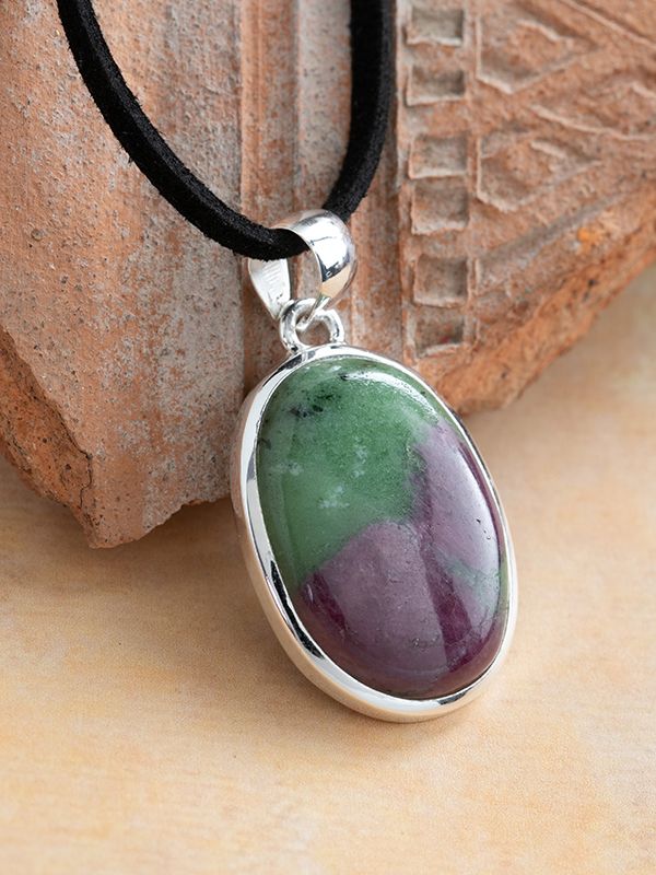 Loch Pendant