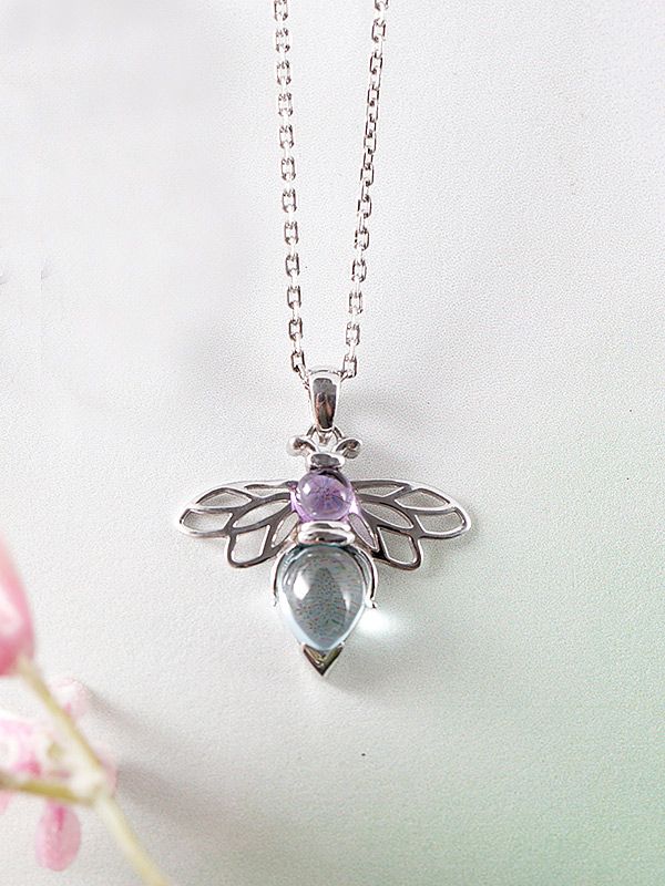Queen Bee Necklace