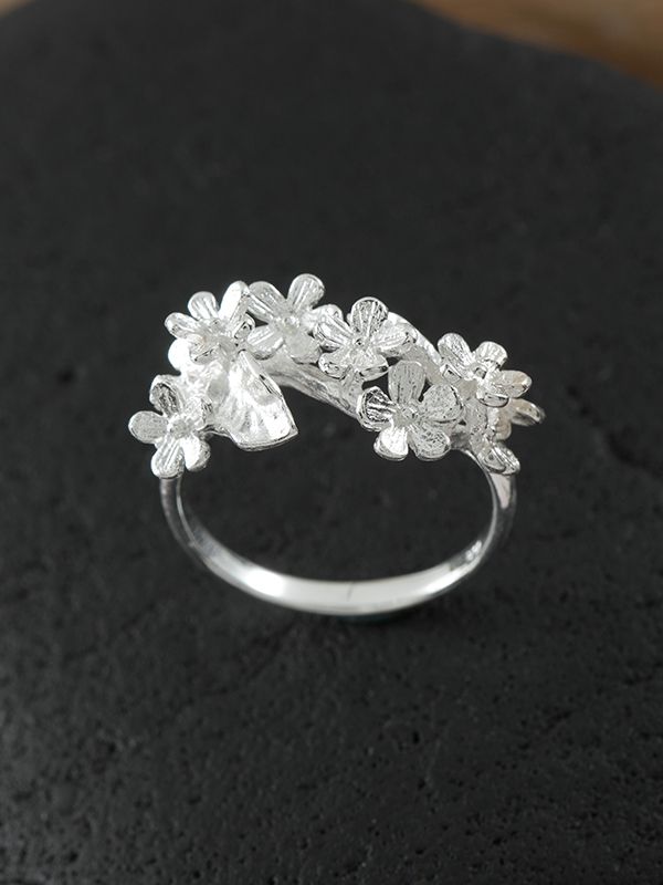 Farilla Ring