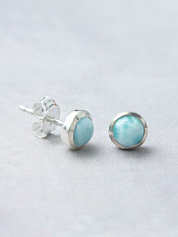 Vanya Studs
