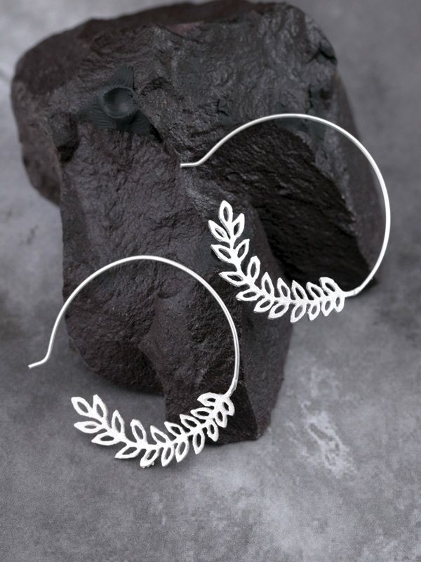 Laurel Hoop Earrings