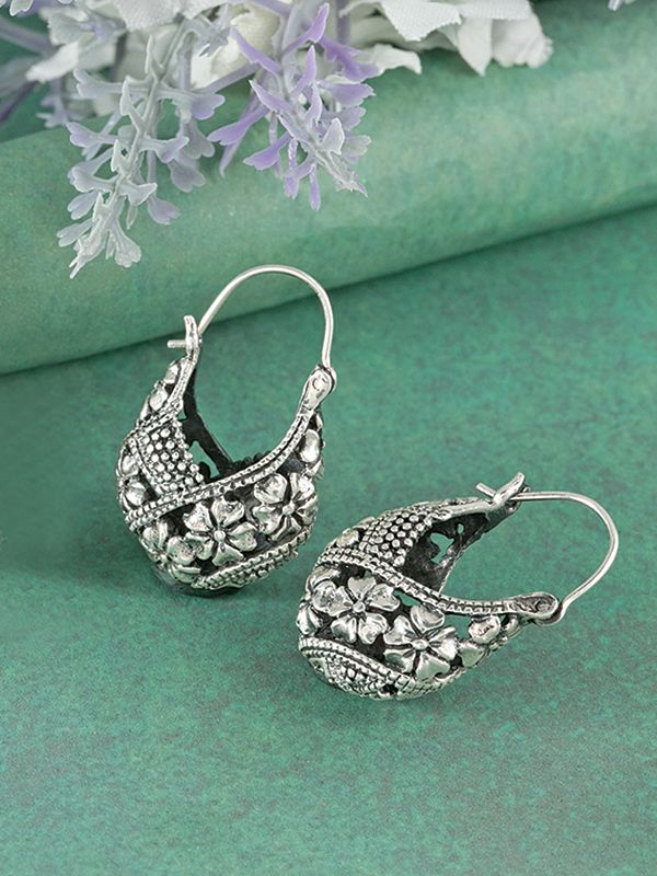 Eggmoney Earrings