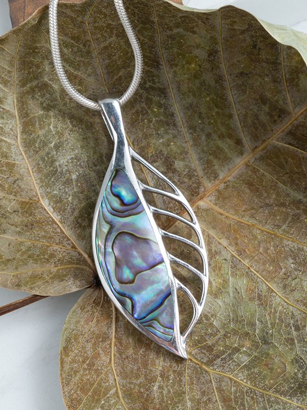 Sealeaf Pendant