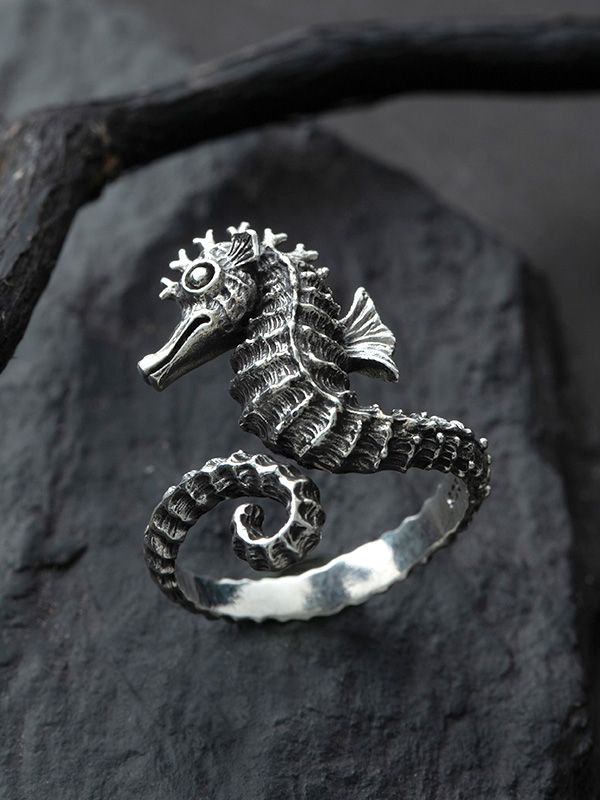 Seahorse Ring