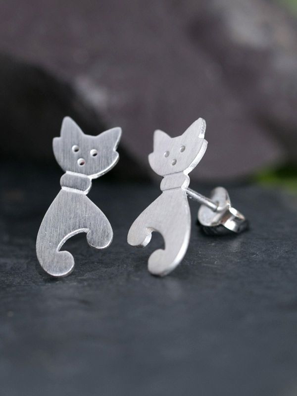 Cat Dance Studs