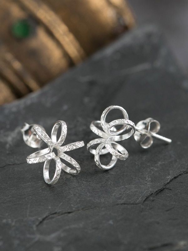 Fleuria Studs