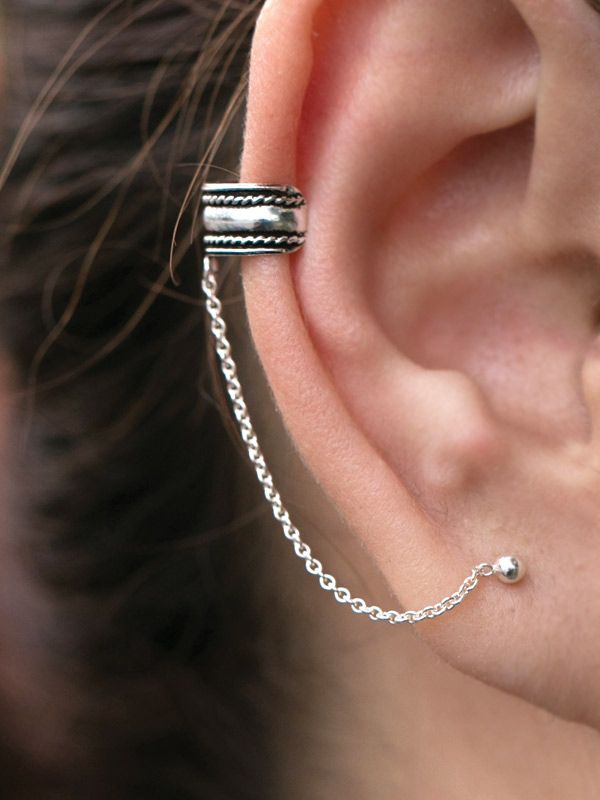 Pendara Studs