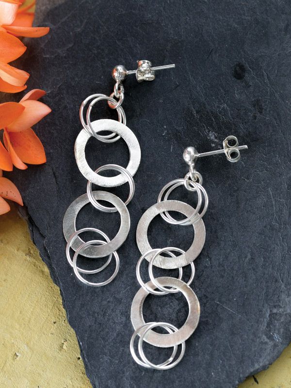 Chain Lightning Studs