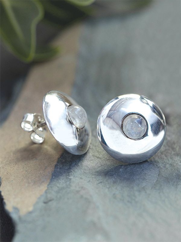 Focus Studs