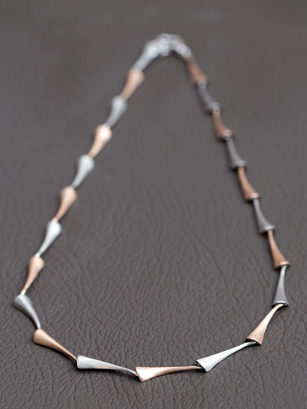 Trompetta Necklace