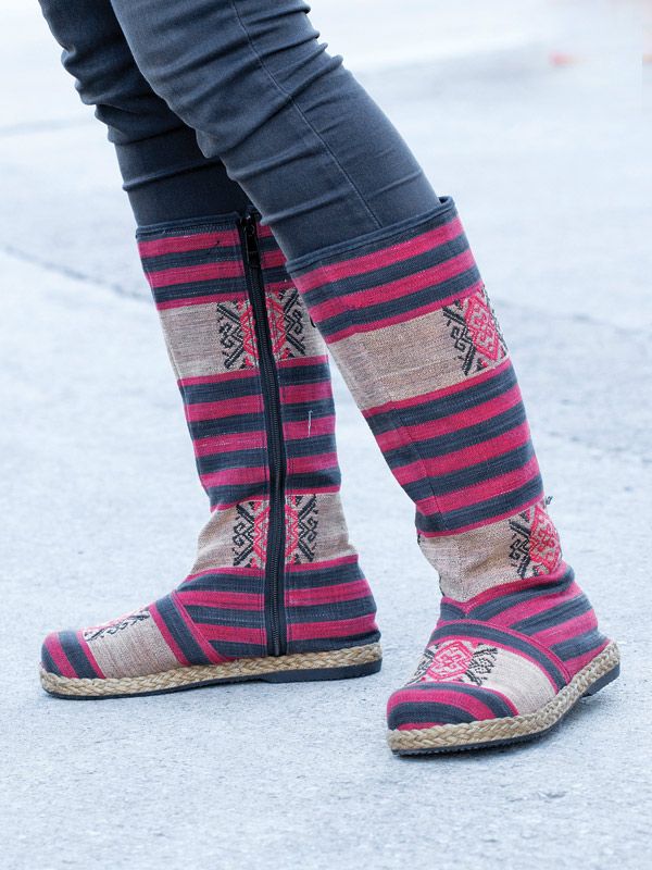 Mongolian Boots