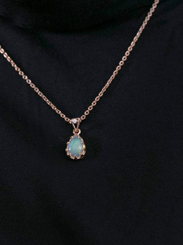 Geneve Necklace