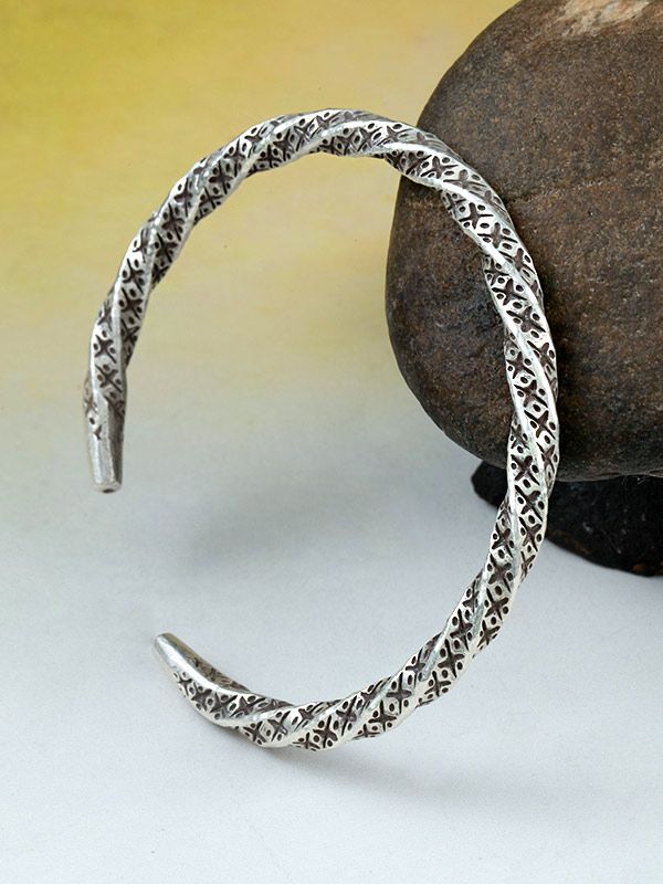 Twist Bracelet