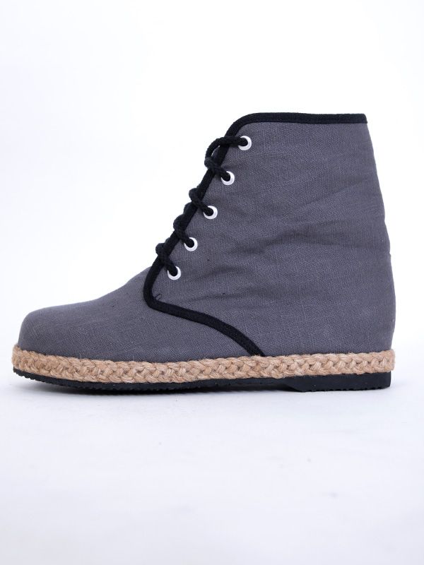 Expedition Boots