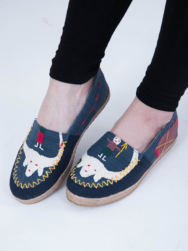 Lanna Moccasins