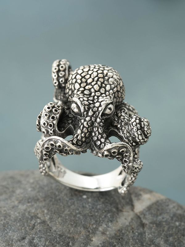 Neptune Ring
