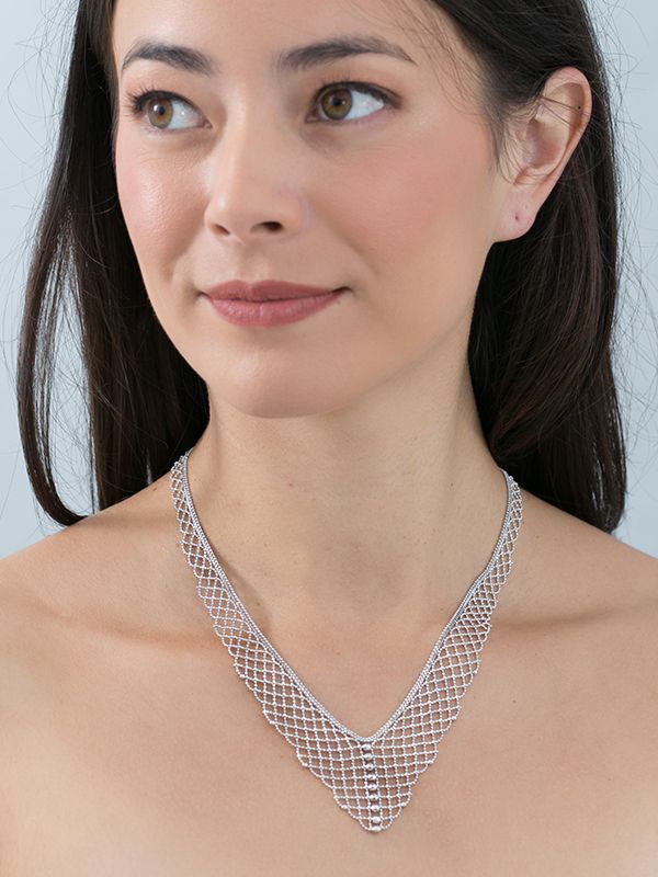 Silken Necklace