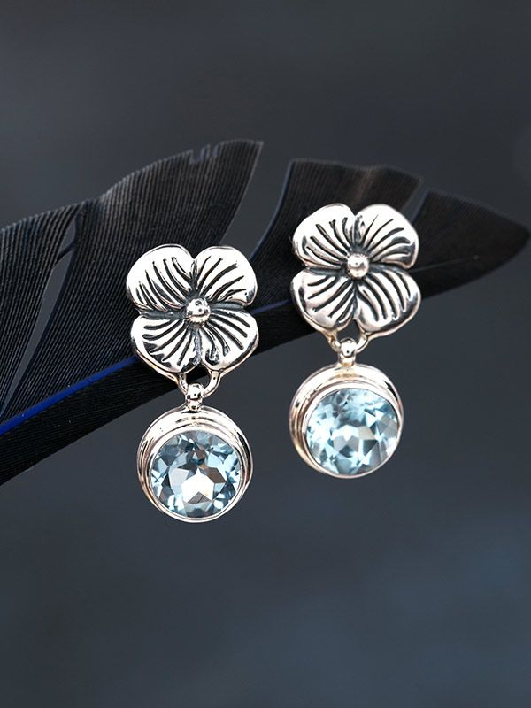 Azura Studs