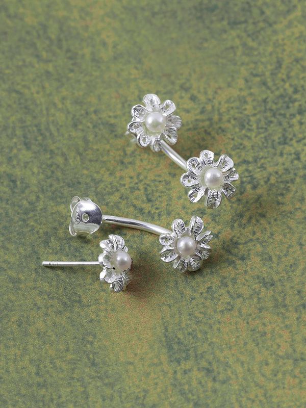 Bloombow Studs