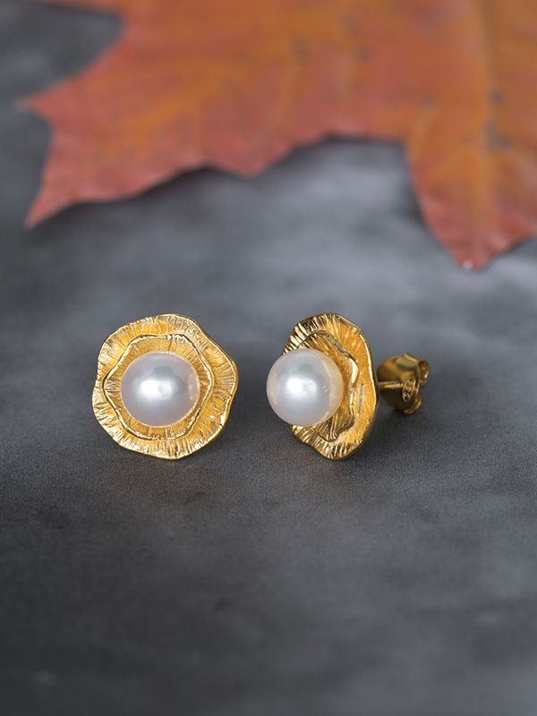 Korah Studs