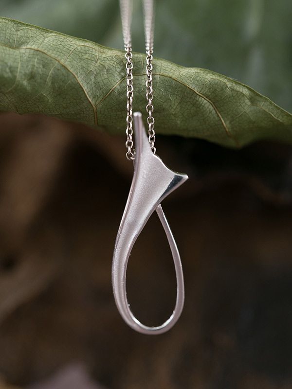 Calla Lily Pendant