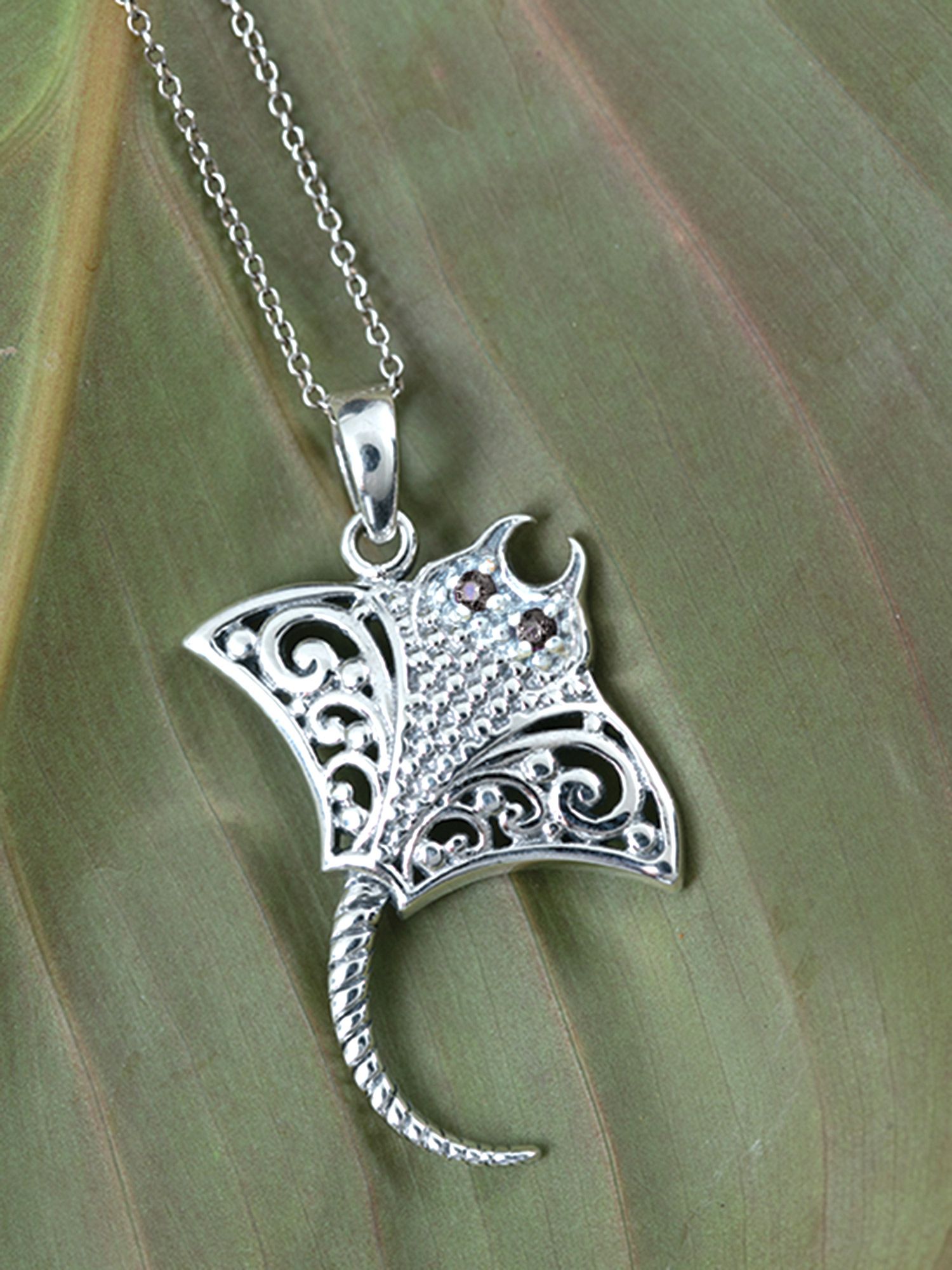 Manta Pendant