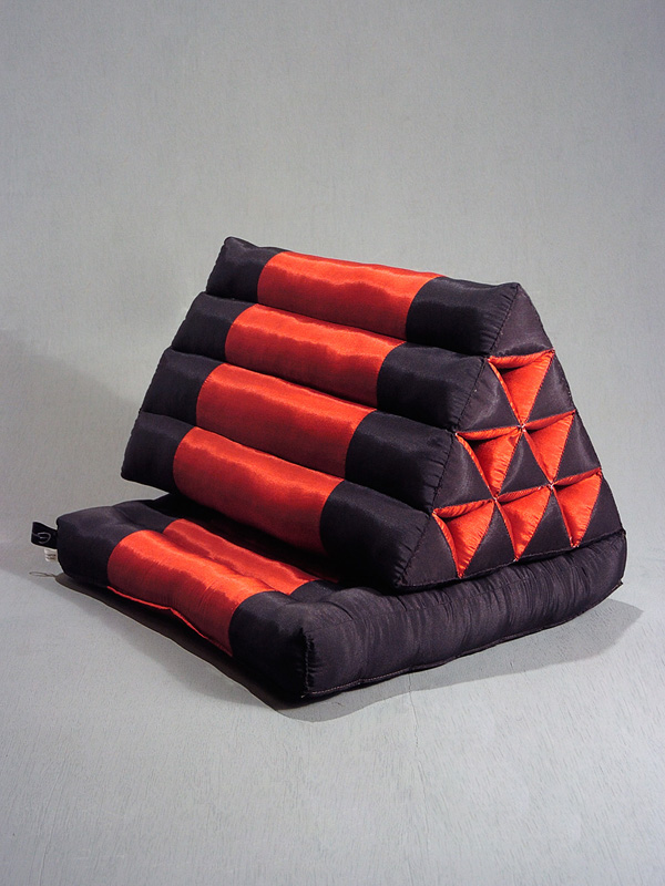 King Triangle Pillow One Fold Silklook